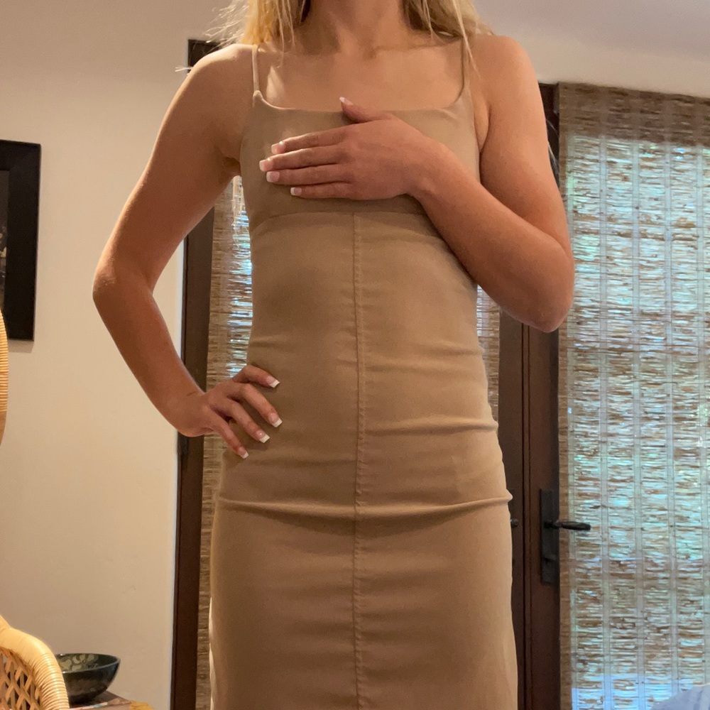 Brown dress